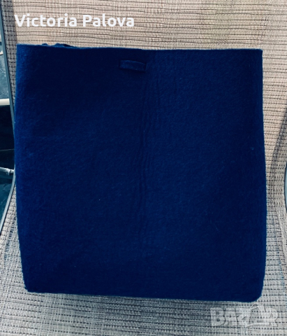 Чанта цвят ултрамарин със златен синджир, снимка 4 - Чанти - 38751950