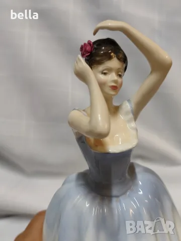 Оригинална порцеланова статуетка на световноизвестната английска марка Royal Doulton-Sheila., снимка 15 - Статуетки - 55763682