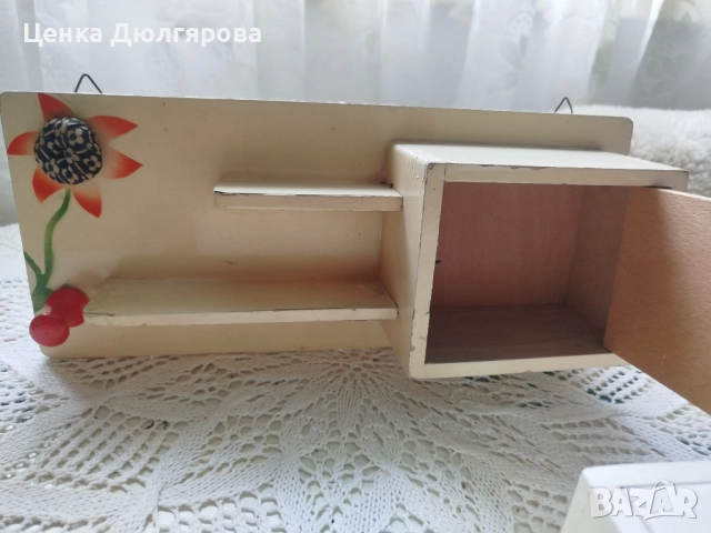 Винтидж дървена стенна кутия за аксесоари за шиене, снимка 2 - Други стоки за дома - 51628214