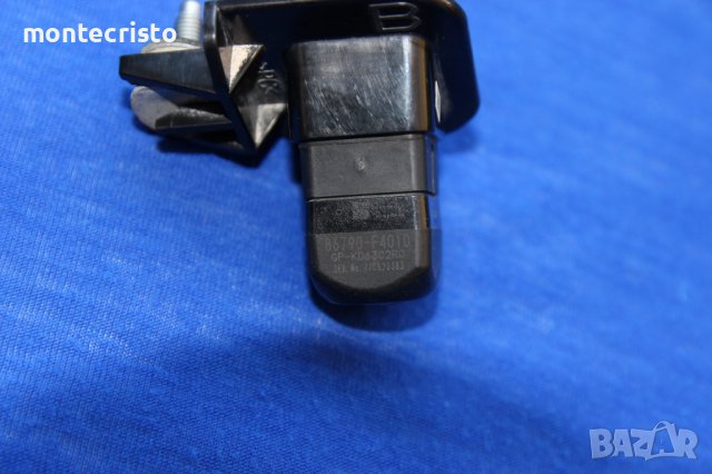 Камера за задно виждане Toyota C-HR (2016-2019г.) 86790F4010 / 86790-F4010 / Камера заден капак, снимка 2 - Части - 38815327