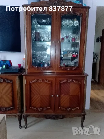 Винтидж шкаф бюфет витрина двойна