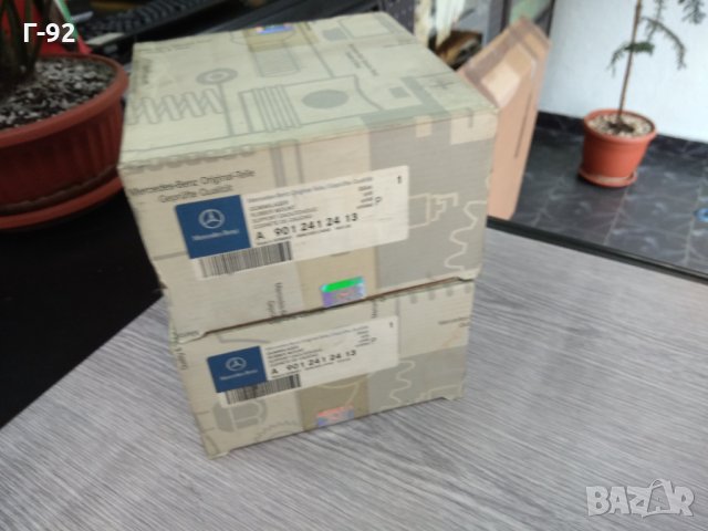 A9012412413**NEU**MERCEDES*SPRINTER*Тампон, двигател**, снимка 2 - Части - 32168137