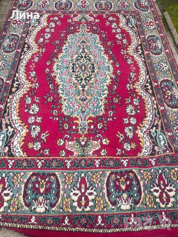 Килим лек и запазен, снимка 2 - Килими - 53914041