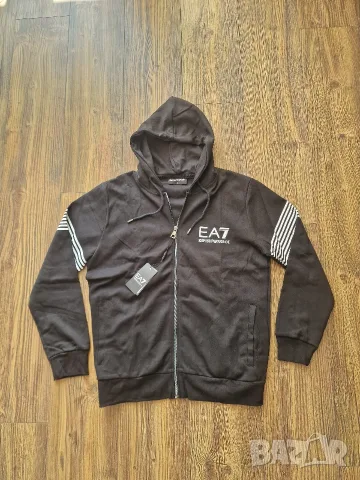 Мъжки спортен екип комплект ARMANI размер S M L XL 2XL , снимка 4 - Спортни дрехи, екипи - 55854139
