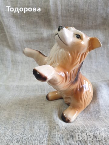 Порцеланова  фигура-куче