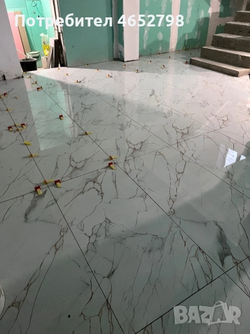 Лепене на фаянс, включващо подготовка на основата и полагане на лепило, снимка 2 - Строителни работници - 52523065