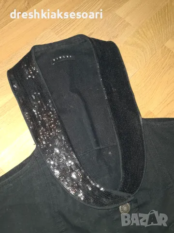 Елек с пайети Sisley, снимка 2 - Елеци - 48342953