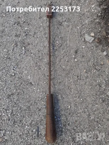 Стар бг. ръчен поялник с малко медно острие