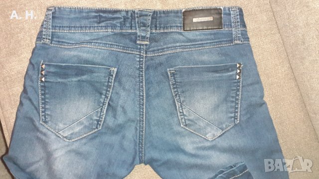 Дамски дънки Страдивариус, снимка 5 - Дънки - 34432189