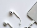 Apple EarPods с Lighting connector Оригинални Слушалки от iPhone, снимка 3