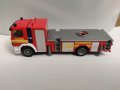 Метална количка Siku 1841 Mercedes-Benz Atego пожарна в мащаб 1:87, снимка 3
