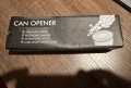 Нова Ръчна отварачка за консерви, метална, с ергономични дръжки и остър нож, снимка 3