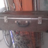 Стар куфар , снимка 3 - Антикварни и старинни предмети - 44276326