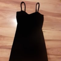 Малка черна кадифена рокличка, снимка 2 - Рокли - 32030334