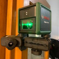 Нов Bosch Quigo Green Лазерен Нивелир + Универсална Скоба MM 2, снимка 6 - Други стоки за дома - 42747922