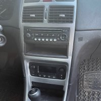 Peugeot 307 SW 1.6HDI Face на части, снимка 6 - Автомобили и джипове - 38530676