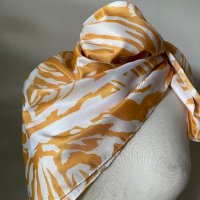 Шарен шал/ кърпа за глава, снимка 2 - Шалове - 40223333