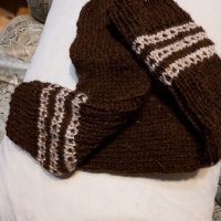 Ръчно плетени чорапи от вълна размер 43, снимка 2 - Мъжки чорапи - 39459061