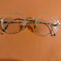 Очила с позлатени рамки, снимка 11 - Други ценни предмети - 35652734