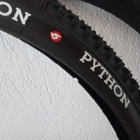 Продавам колела внос от Германия НОВИ оригинални гуми предна и задна HUTCHINSON PYTHON 26 х 2,00, снимка 9 - Части за велосипеди - 30462000