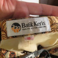 бутикова мъжка  риза с ефектни шарки и  златисти орнаменти-  Batik Keris.- красота която спира дъха , снимка 4 - Ризи - 30304832