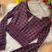 Къса блуза Holister, снимка 3 - Блузи с дълъг ръкав и пуловери - 35367173