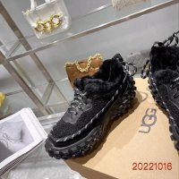 UGG 2022 (реплика) 0, снимка 17 - Маратонки - 38369379