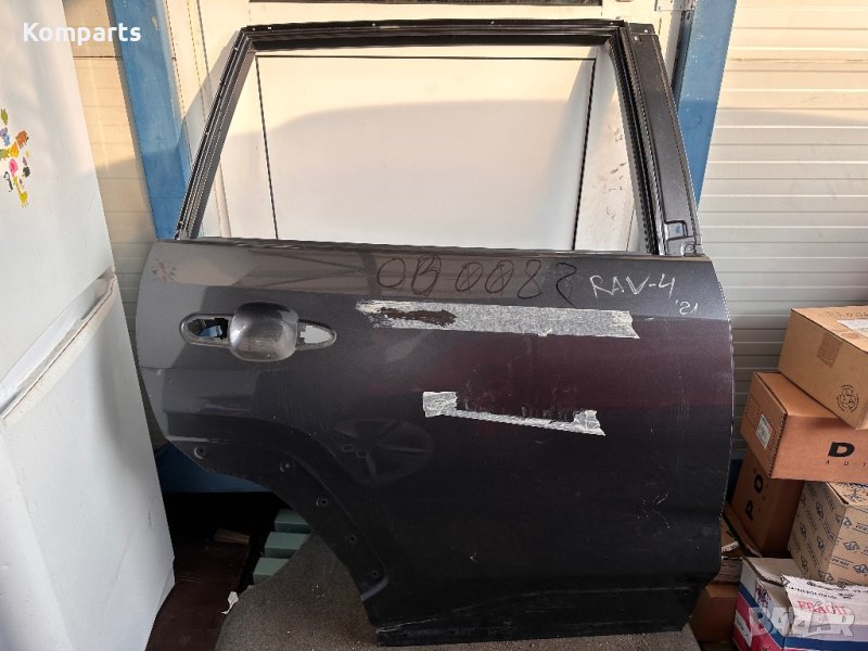 Оригинална задна дясна врата за Toyota RAV4 2021 г. , снимка 1