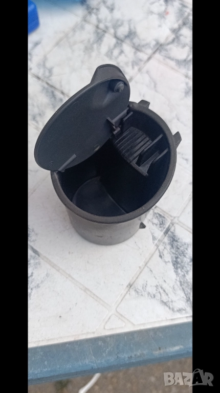 Пепелник за Волво , снимка 1