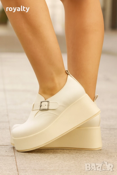 Обувки на платформа - бяла кожа с бяло ходило, снимка 1