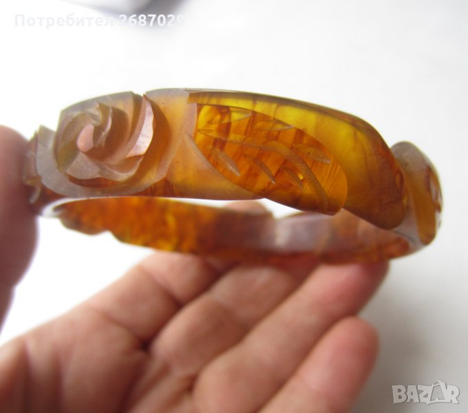 резбована гривна цвят келибар, снимка 1