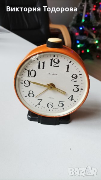 Часовник будилник Янтар/Jantar, снимка 1