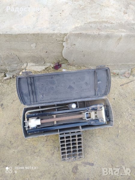 Крик с кутия за Пежо 106,206, снимка 1