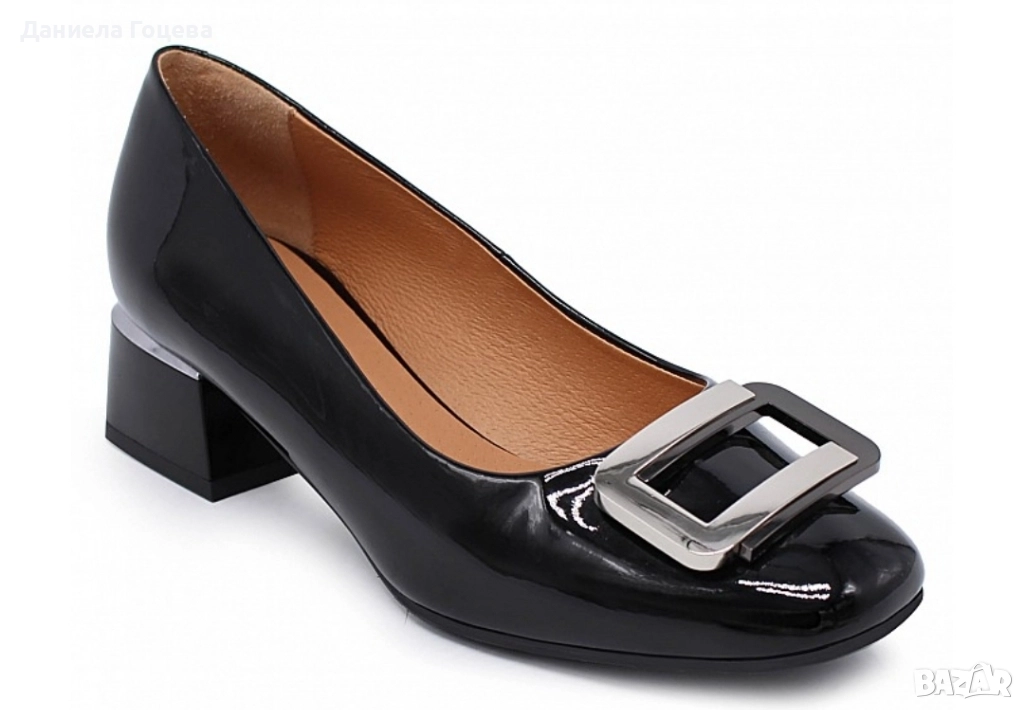 Черни естествен лак обувки с катарама и нисък ток, снимка 1
