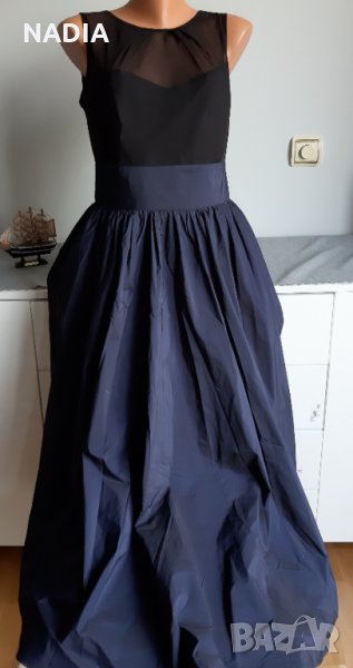 ^Тъмносиня рокля , снимка 1