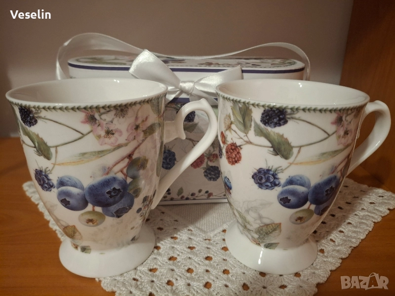 Подаръчен комплект- 2- ка порцеланови чаши, снимка 1