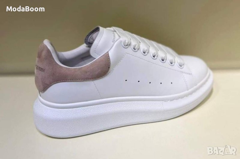 Alexander McQueen Естествена кожа , снимка 1