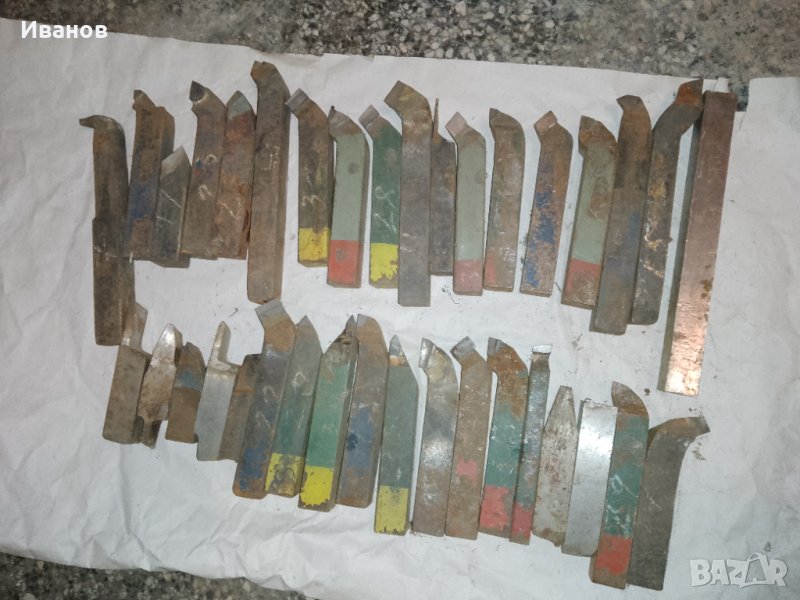 За струг ножове 20х20 и други продавам, снимка 1