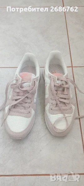 Дамски маратонки Nike 36,5 . , снимка 1