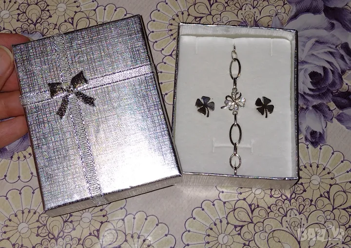 Комплект сребърни обеци и гривна, снимка 1