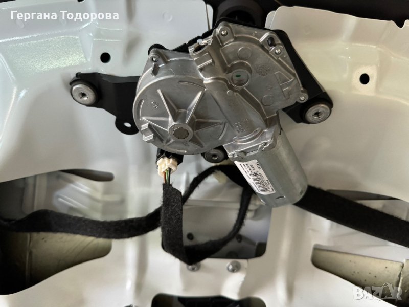 Машинка за задна чистачка Dacia Sandero 2016, снимка 1