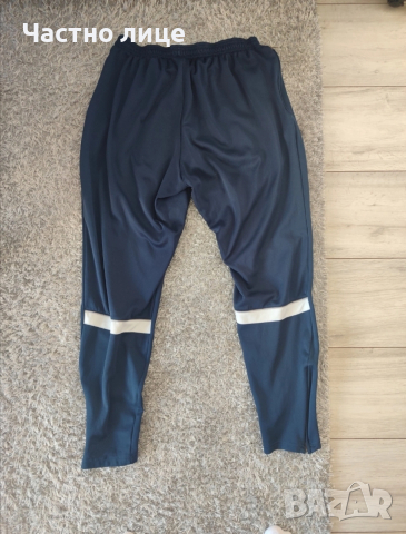 Nike долнище - размер L, снимка 3 - Спортни дрехи, екипи - 54303748