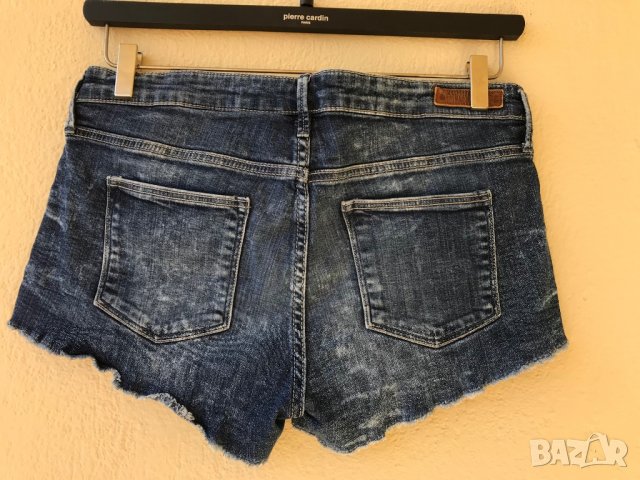 Дънкови панталонки H&M, снимка 3 - Къси панталони и бермуди - 29993004