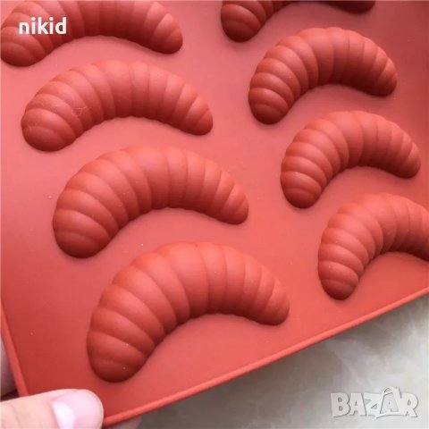 12 пашкула червейчета кифлички силиконов молд форма сладки тесто бисквитки, снимка 3 - Форми - 38332973