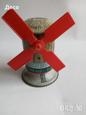 Стара унгарска играчка вятърна мелница касичка.