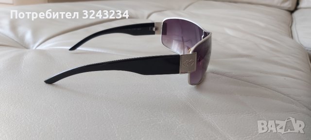 Слънчеви очила, снимка 3 - Слънчеви и диоптрични очила - 37393429