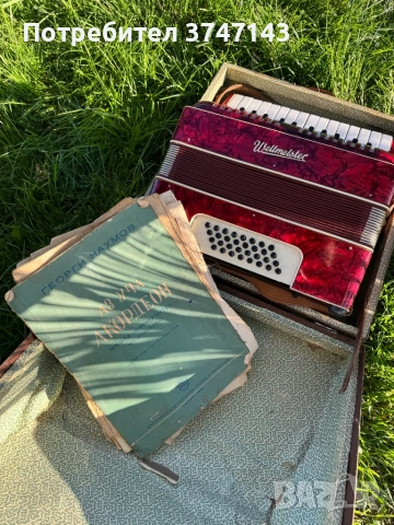 Акордеон Weltmeister, снимка 8 - Акордеони - 54313574