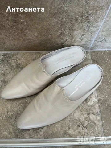 Италиански чехли, снимка 2 - Маратонки - 51316868