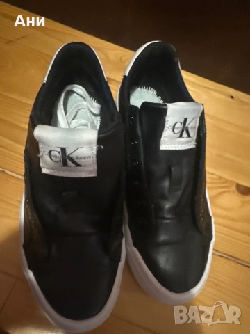 Calvın kleın 37н оригинални, снимка 2 - Дамски ежедневни обувки - 54059250