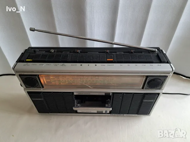 Радио касетофон Telefunken Bajazzo CR 8000., снимка 3 - Радиокасетофони, транзистори - 56209090